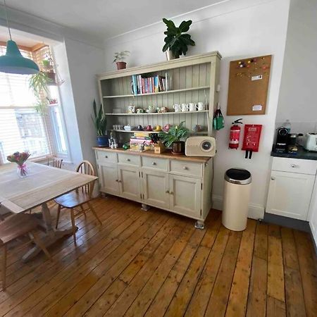 Herne Bay Central - 2 Minutes From Beach Apartment Extérieur photo